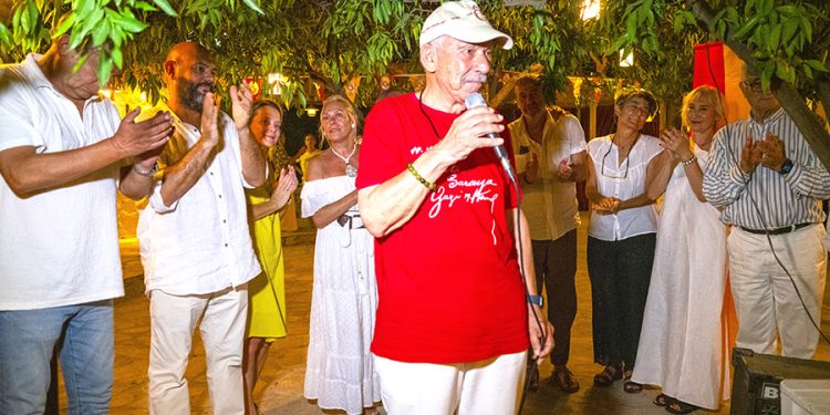 Galatasaray Lisesi Mezunları Çakır Bahçe’de Buluştu