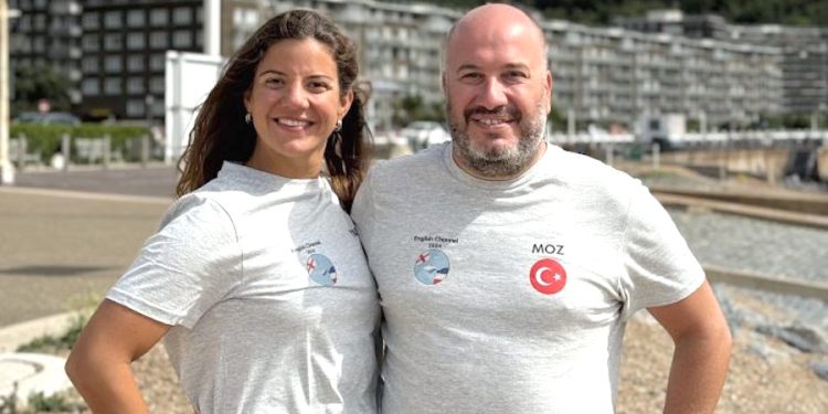 Murat Öz ve Yasemin Altıntaş, Yüzerek Manş Denizi’ni Geçecek