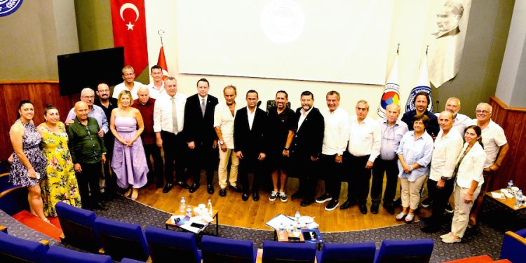 Meclis Toplantısında Vergi Konusu Görüşüldü