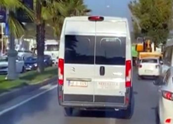 Bodrum’da Ambulansa Yol Vermeyen Şirket Şoförü İşten Çıkarıldı