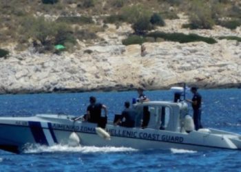 Cinayetten Aranıyordu, Rodos’ta Göçmen Kaçakçılığından Tutuklandı