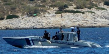 Cinayetten Aranıyordu, Rodos’ta Göçmen Kaçakçılığından Tutuklandı