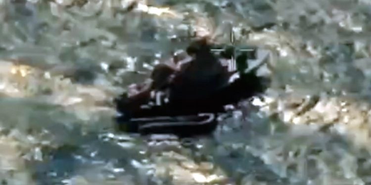 Ege Denizi’nde Göçmenleri Türk Askeri Kurtardı: Yunanistan Göçmenleri Fırtınalı Havada Ölüme Terk Etti