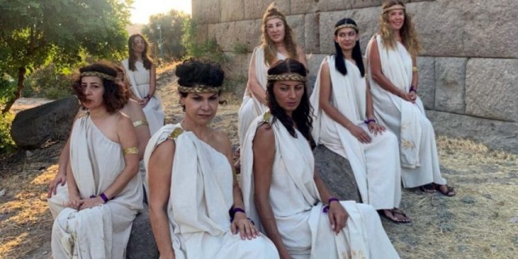 Karyalı Kadınlar “Ebedi Yemin” Etti