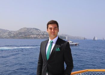 Mandalinci: “Ezelden ebede sonsuza dek Türkiye!”