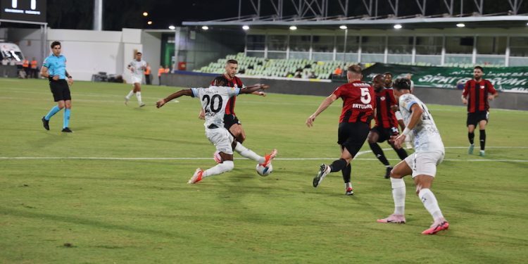 Sipay Bodrum FK ilk maçında puan kaybetti