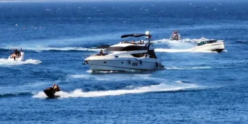 Bodrum koylarında jet ski ve sürat teknesi terörü, facia geliyorum diyor