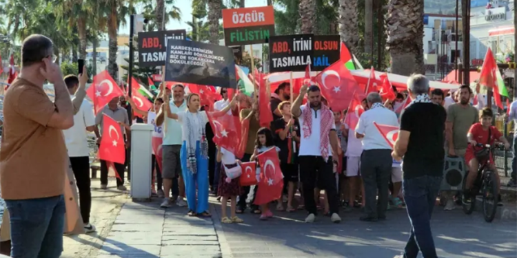 Bodrum’da Gazze’ye Destek Mitingi düzenlendi