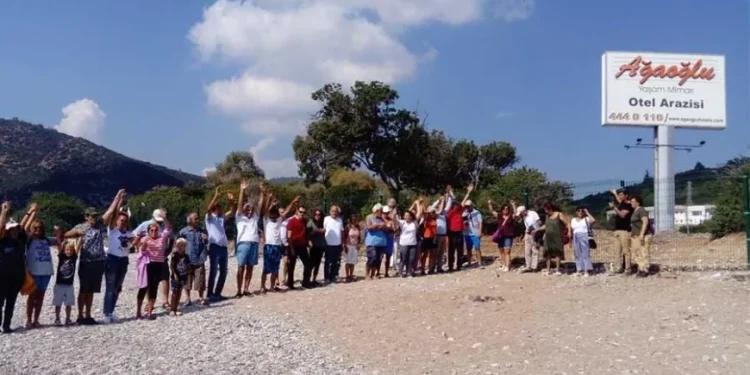 ALİ KUYUYA BİR TAŞ ATTI, HERKES GERİLDİ !