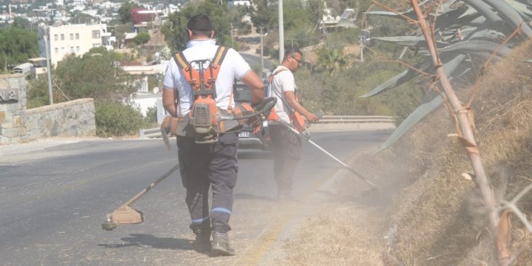Gümüşlük’te Temizlik Seferberliği