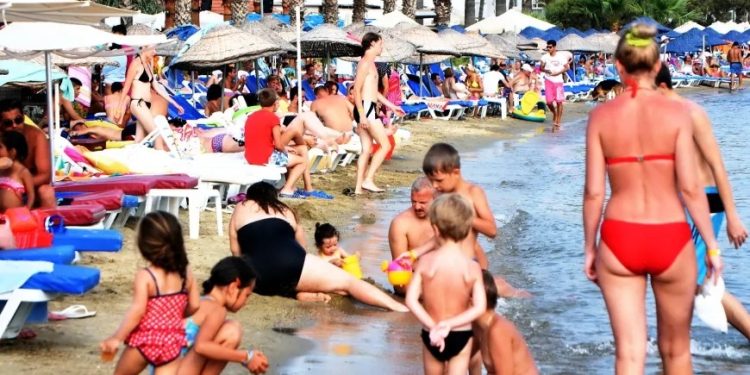 Temmuz’da turist rekoru