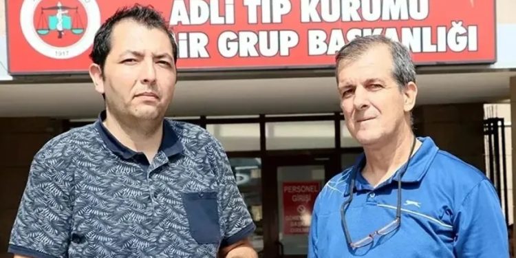 Otobüste Yanına Gelen Adam ‘Babana Selam Söyle’ Dedi, Gerçek Babasını Buldu: 100 Milyonluk Servet!