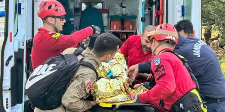 Kelebekler Vadisi’nde kayalıklardan manzara seyrederken düşen genç kız kurtarılamadı