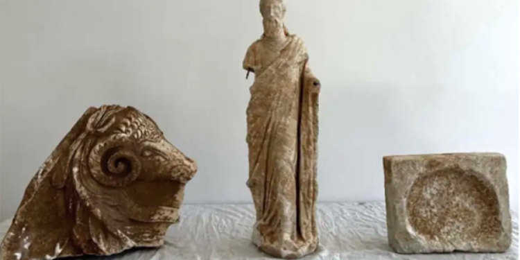 Tarihi Eser Kaçakçılığı Operasyonu: Kral Hekatomnos’un Heykeli Ele Geçirildi
