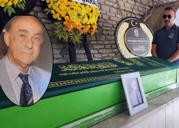 Ünlü oyuncu Hakan Yılmaz babasını son yolcuğuna uğurladı