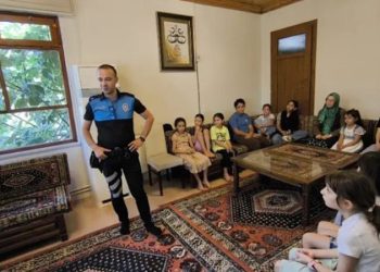 Yaz Kuran Kurslarında Öğrencilere Trafik ve Güvenlik Eğitimi