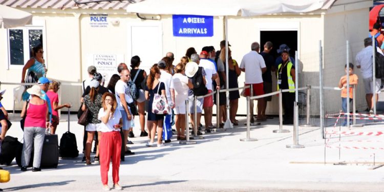 İMEAK Deniz Ticaret Odası Başkan Yardımcısı Mihri Çelik: Kapıda vize lütuf değil, tuzak