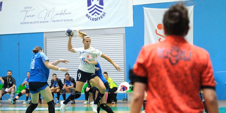 Üsküdar Belediyesi Karşısında Alınan Zaferle Sezonun İlk Maçından Galip Ayrıldılar