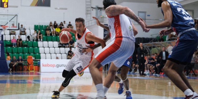 Çağdaş Bodrum Spor, Finalspor Karşısında İlk Yenilgisini Aldı