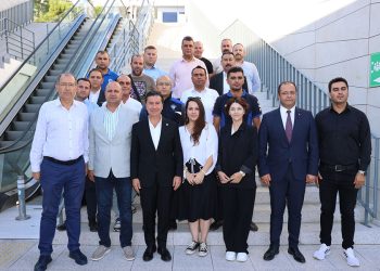 Büyükşehir Belediyesi’nden Çalışanlara Yüzde 10 İyileştirme