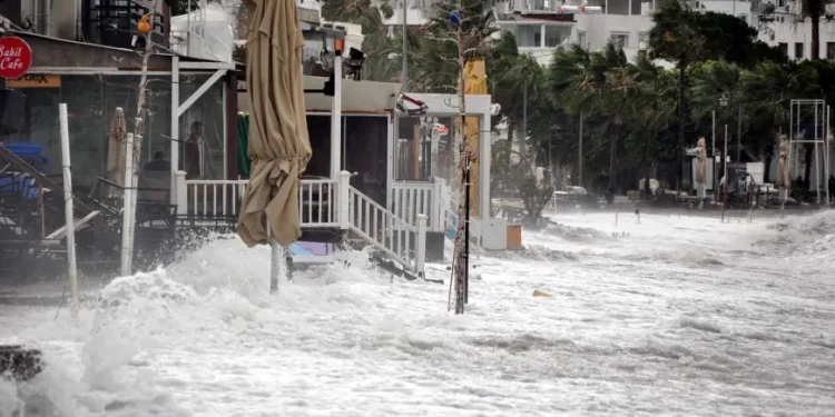 Meteoroloji’den Muğla Kıyıları İçin Fırtına Uyarısı