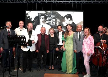 “Sanat Güneşimiz” Zeki Müren, Bodrum’da Anıldı