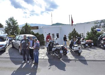 Kararname yürürlüğe girdi: Vergi dairesi başkanlıkları ve defterdarlıklar kapatıldı