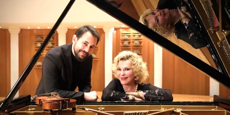 Gümüşlük’te kapanış konseri, Gülsin Onay ve Erkin Onay ikilisinden