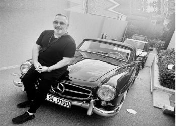 Cem Yılmaz: Kızlarla Bodrum’dan dönüyoruz