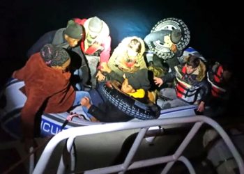 Ege’de bot battı 3 ölü, 25 göçmen kayıp