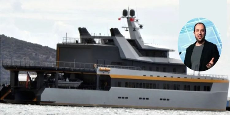 WhatsApp’ın kurucusunun lüks  yatı Bodrum’da, görenler bir daha baktı