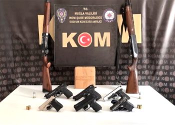 5 ilçede silah kaçakçılığı operasyonu 13 gözaltı