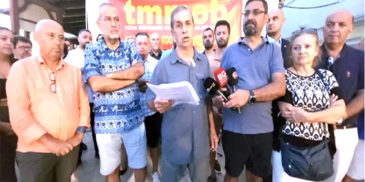 Mimar mühendis ve şehir plancıları garsonluk tezgahtarlık yapıyor, meslektaşlarımız yaşayan bir ölü durumunda