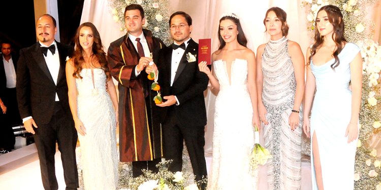 Yiğit ve Aydınlıoğlu Ailelerinin Mutlu Günü