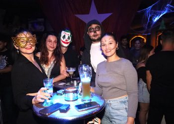 Black 7 Bar’da Cadılar Bayramı Gecesi 