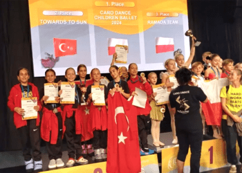 Bodrumlu dansçılar Slovenya’da ki yarışmada 2 gümüş madalya kazandı