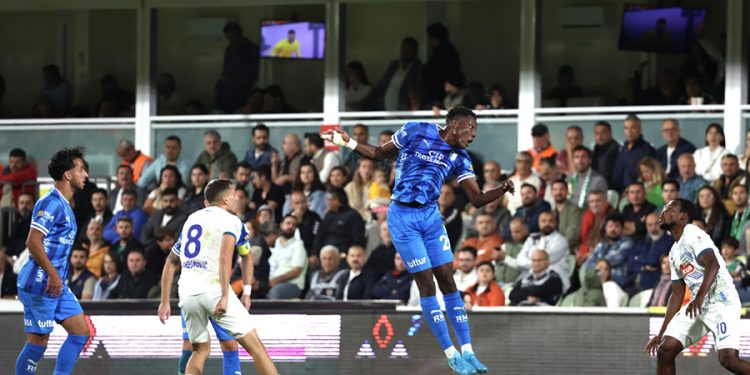 Bodrum FK sahasında Çaykur Rizespor’a mağlup oldu