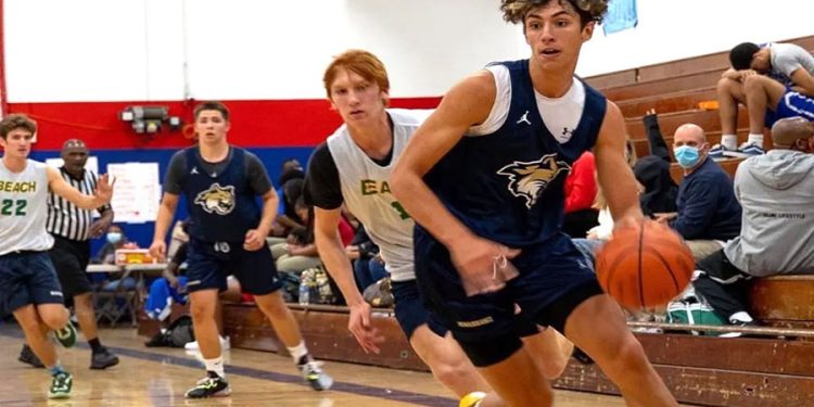 ABD’de futboldan basketbola uzanan bir başarı hikâyesi: Kani Topuz