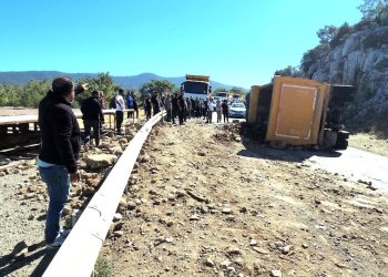 Turistik Bodrum’da inşaat yasağı var ama hafriyat kamyonu terörü başladı