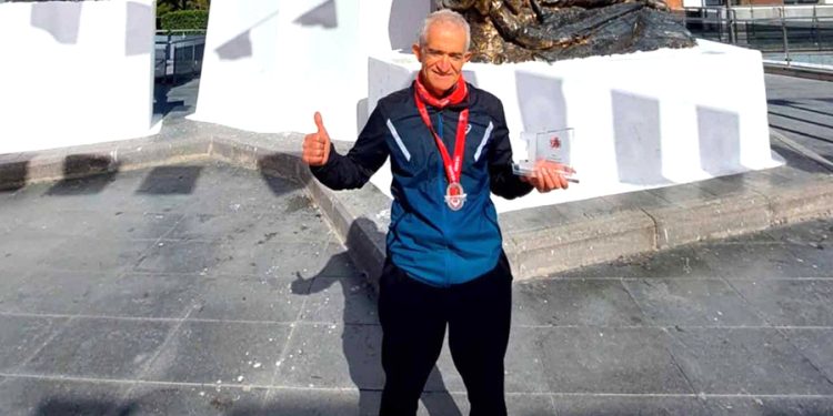 Bodrumlu Veysel Uyanık, Uluslararası Vestel Manisa Yarı Maratonu’nda 3. Oldu