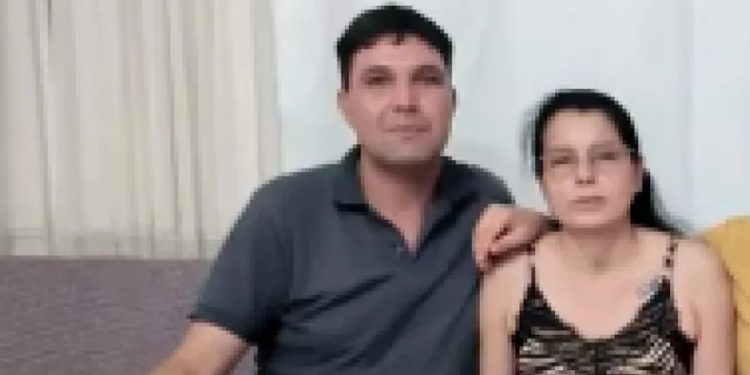 Boşanma aşamasındaki eşini öldürdü