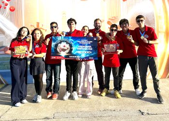 İMİ Koleji PiNayn Takımı, Teknofest Birincilik Ödülünü Cumhurbaşkanımızdan aldı