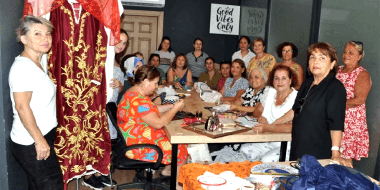 Bodrumlu kadınlar harika, Kadın Eli Projesi’nde 3 bin kadın el sanatlarını öğrendi