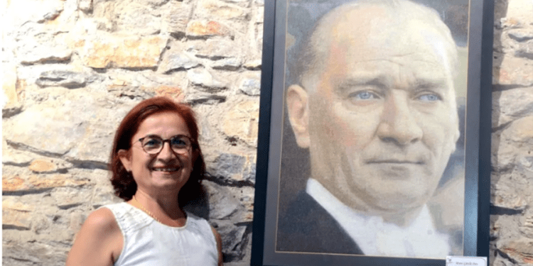 “İlmek İlmek Atatürk” sergisi açıldı