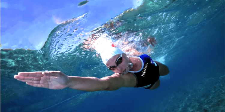 Bengisu Avcı’dan Tarihi Başarı: Molokai’yi Yüzerek Geçen İlk Türk Kadın Sporcu Oldu