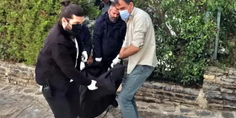 Bodrum’a tatile gelen genç kadın otel odasında asılı bulundu