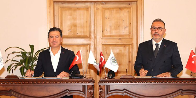 Büyükşehir Belediyesi ve Yeşilay Türkiye’de ilk Olan Protokole İmza Attı