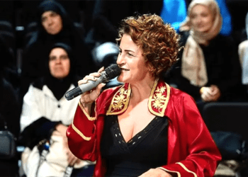 Damadı yanlışlıkla nikah memuru ile evlendirmişler