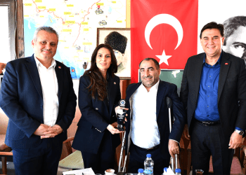 Özcan’a ‘Engelli Dostu Muğla Milletvekili’ ödülü verildi