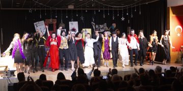 Bahçeşehir Koleji Bodrum Kampüsü Öğretmenleri Sanatın Gücüyle Umut Oldular